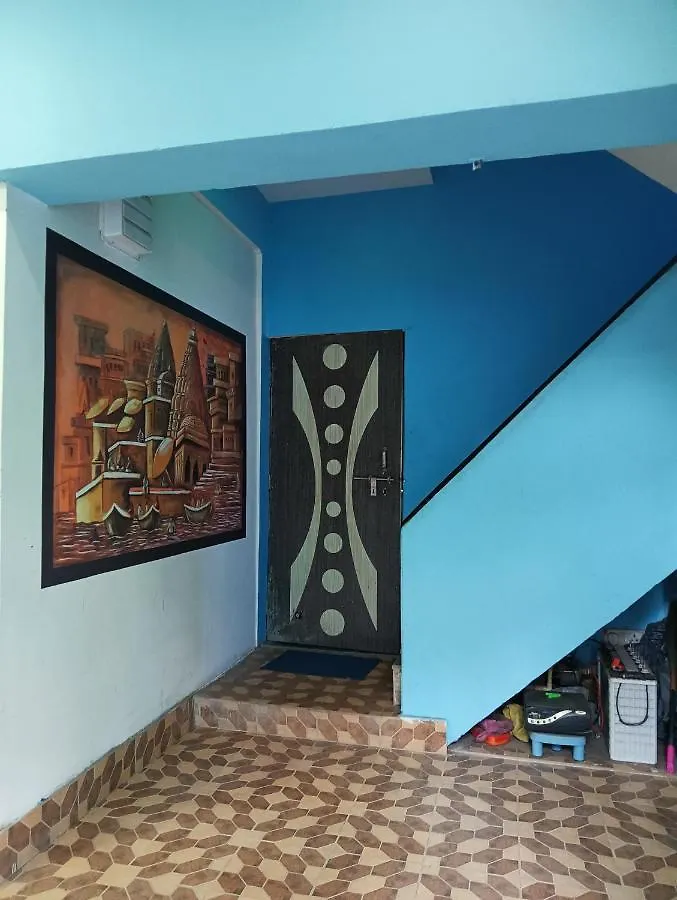 Trinetra Inn Varanasi Homestay