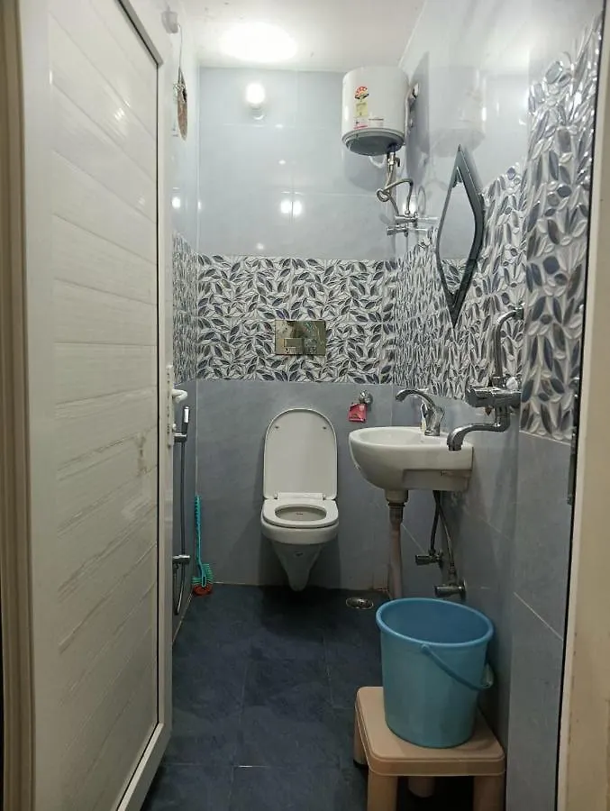 Trinetra Inn Varanasi India